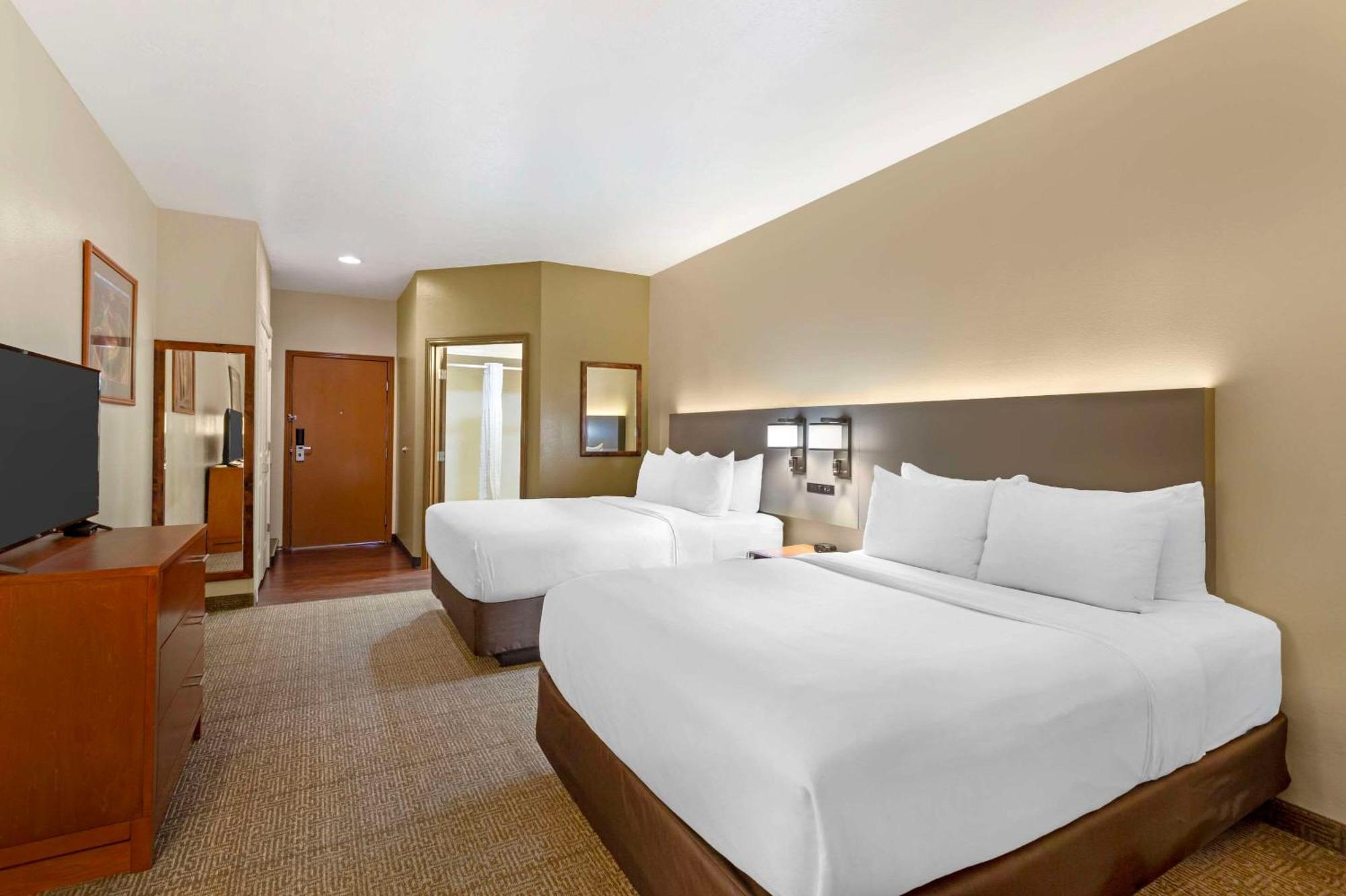 Comfort I-70 Inn