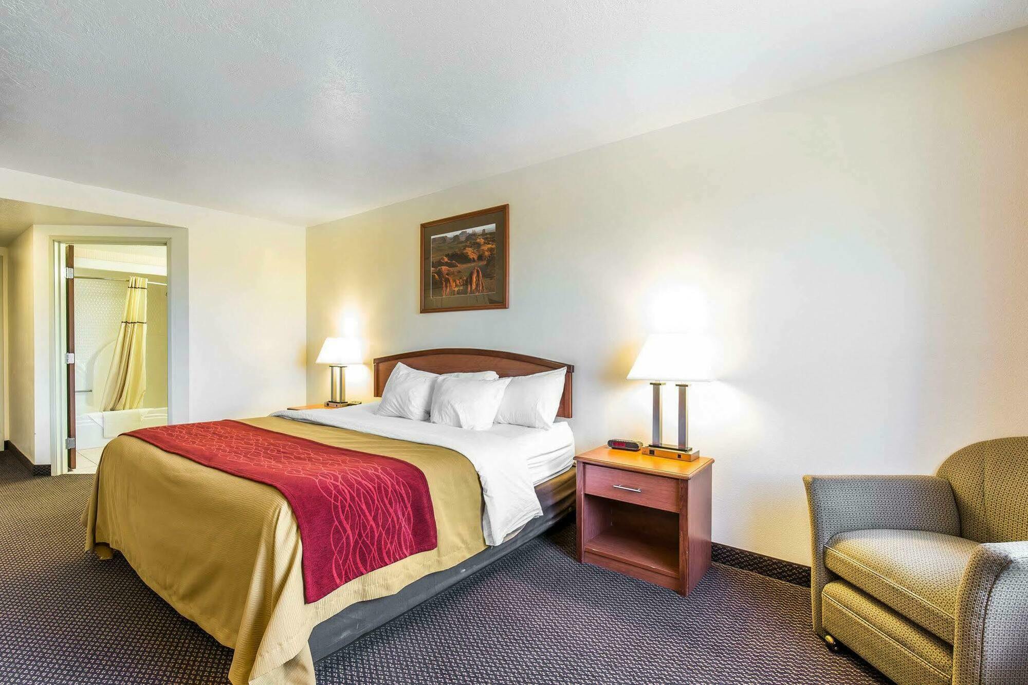 Comfort I-70 Inn